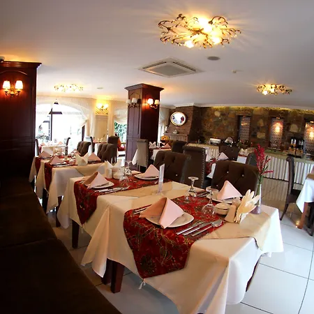 圣约翰酒店 3* 塞尔丘克