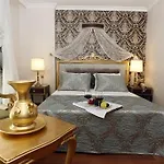 Saint John Hotel
