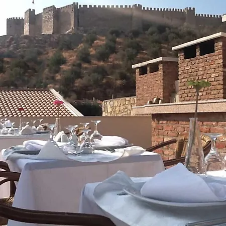 Saint John מלון 3*