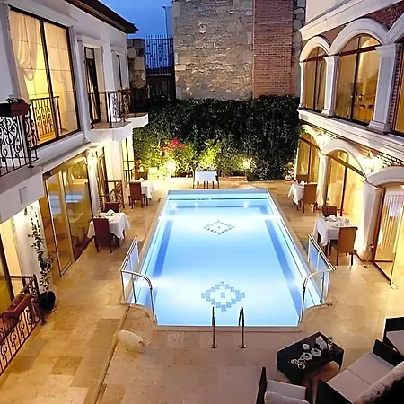 فندق Saint John