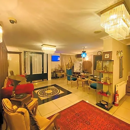 فندق Saint John سلجوك
