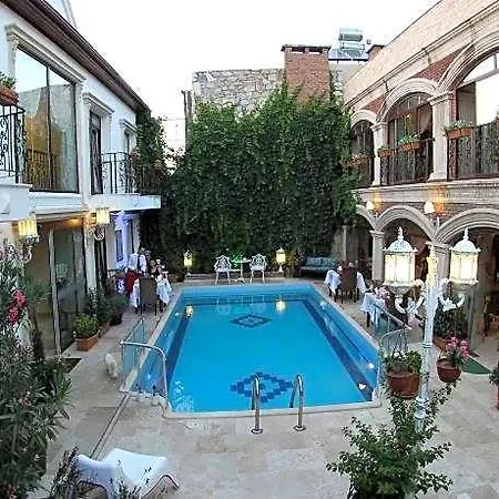 فندق Saint John 3*