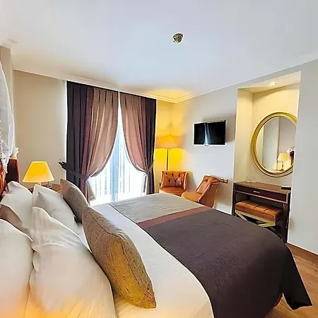 فندق Saint John 3*