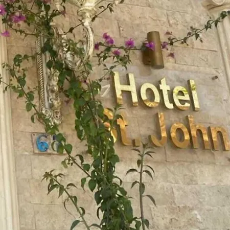 Saint John Hotel